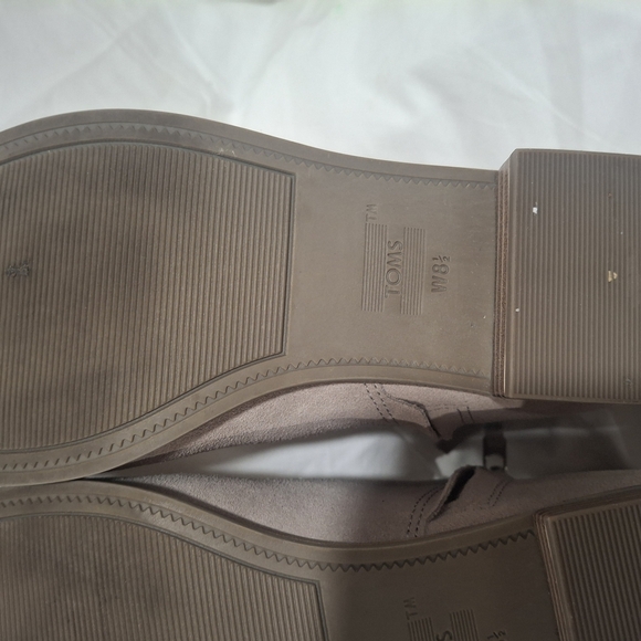 Toms Gray Ankle Boots with Elastic Panels - Picture 10 of 12